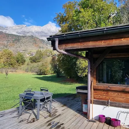 Dans La Vallee De Chamonix *